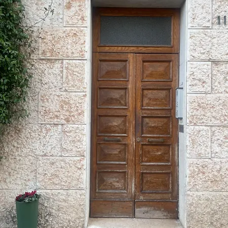 בית הארחה Arena Artist ורונה